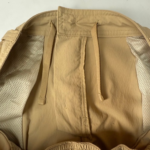 REI Co Op Pants Women 10 Khaki‎ Zip Off Convertible Cargo Shorts Outdoor Hiking - Picture 11 of 16